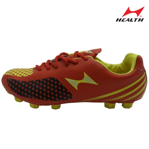 football boots moulded